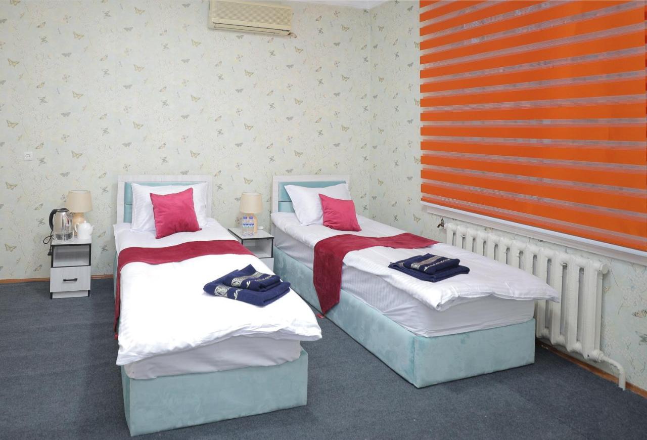 Hotel S & D Hostel ทาชเคนต์ ภายนอก รูปภาพ