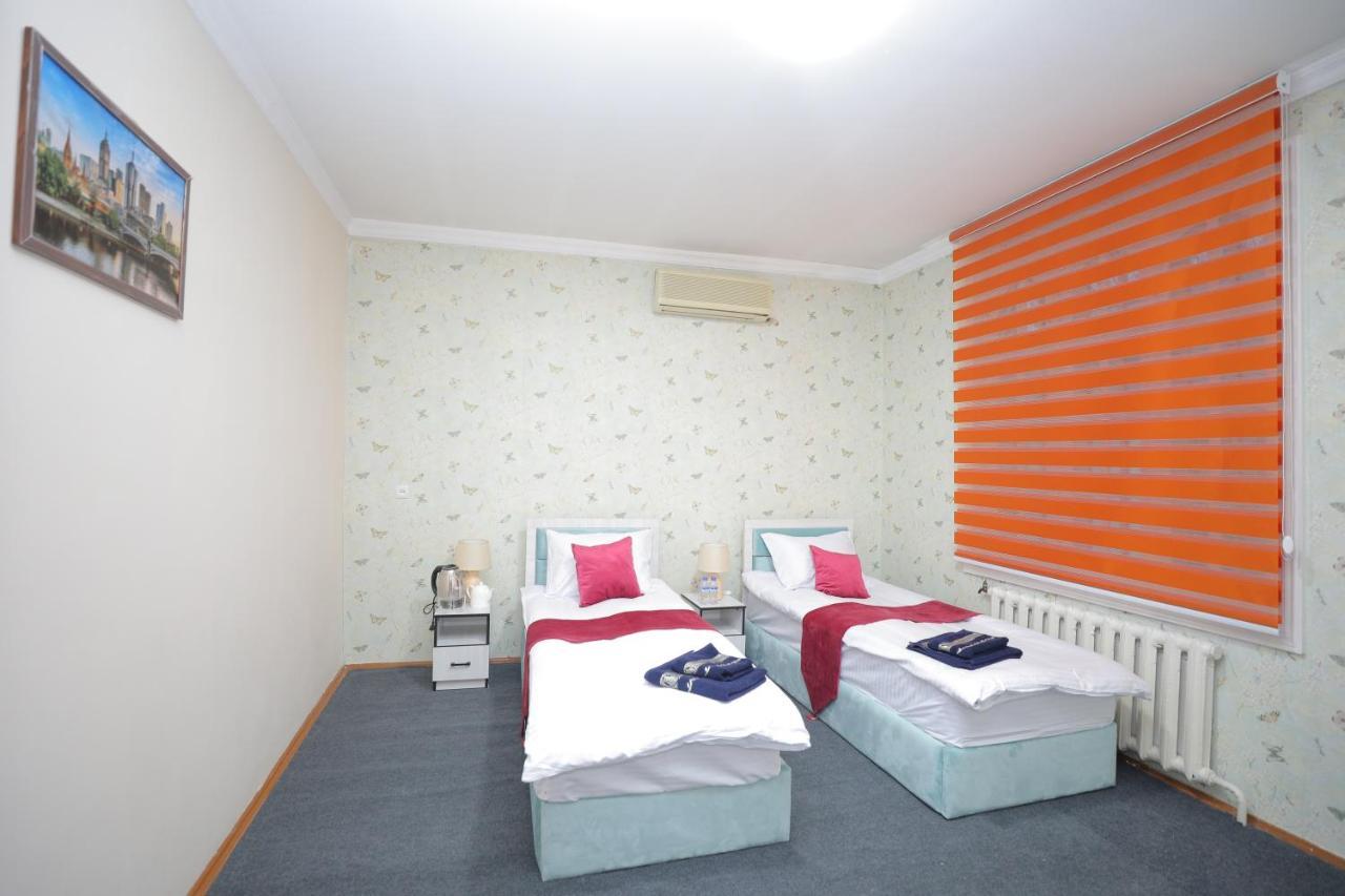 Hotel S & D Hostel ทาชเคนต์ ภายนอก รูปภาพ