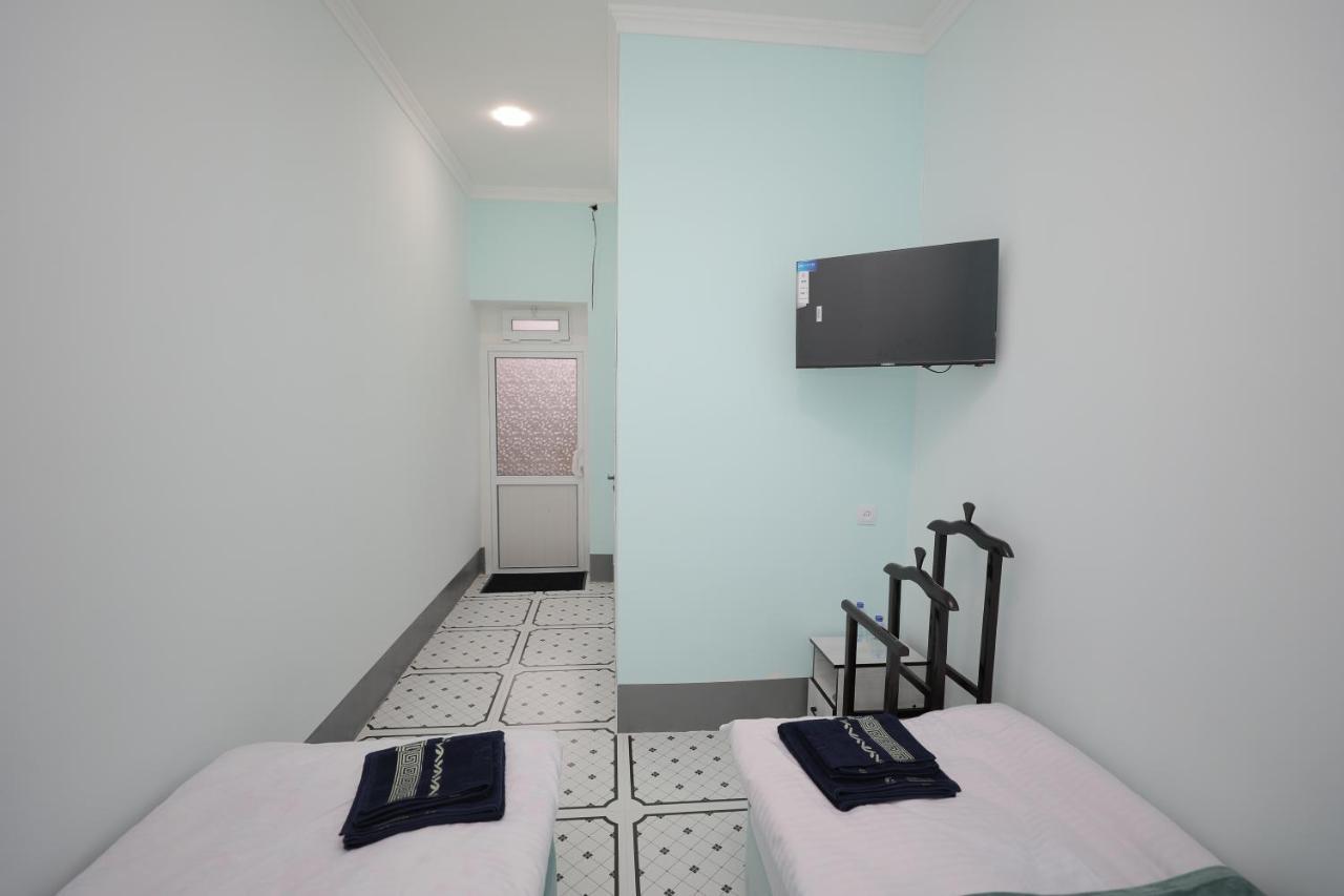 Hotel S & D Hostel ทาชเคนต์ ภายนอก รูปภาพ